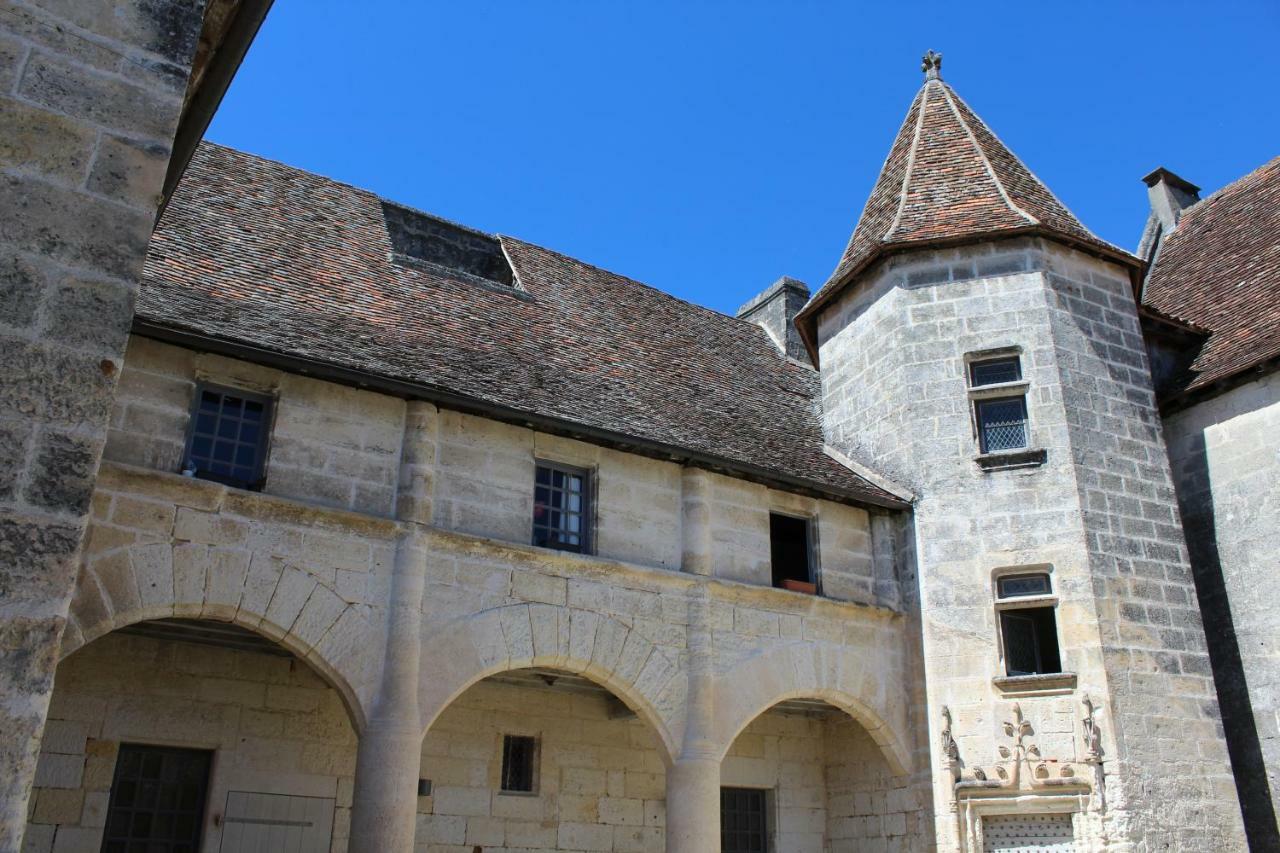 Le Patio Chambres Et Tables D'Hotes La Tour-Blanche Buitenkant foto
