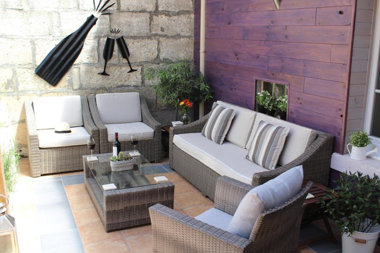 Le Patio Chambres Et Tables D'Hotes La Tour-Blanche Buitenkant foto